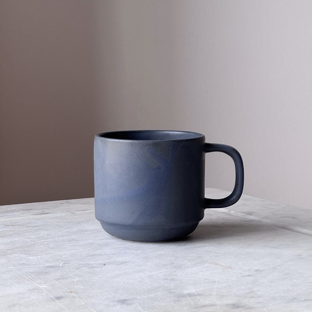 Tasse 'Toto' Dunkelblau